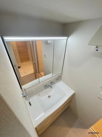IBC Residence West　仲介手数料無料の洗面所