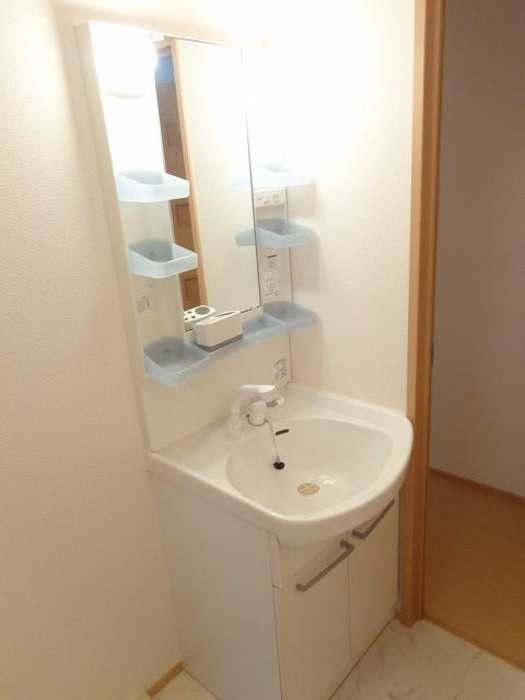 セジュール優の独立洗面台|洗髪洗面化粧台