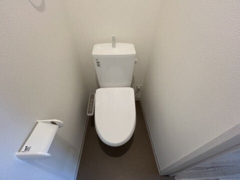 千葉市中央区村田町のアパートのトイレ
