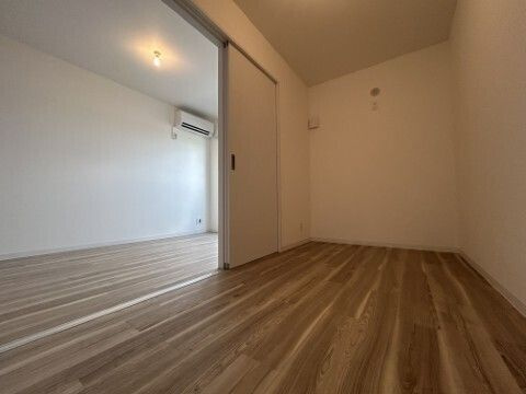 千葉市中央区村田町のアパート