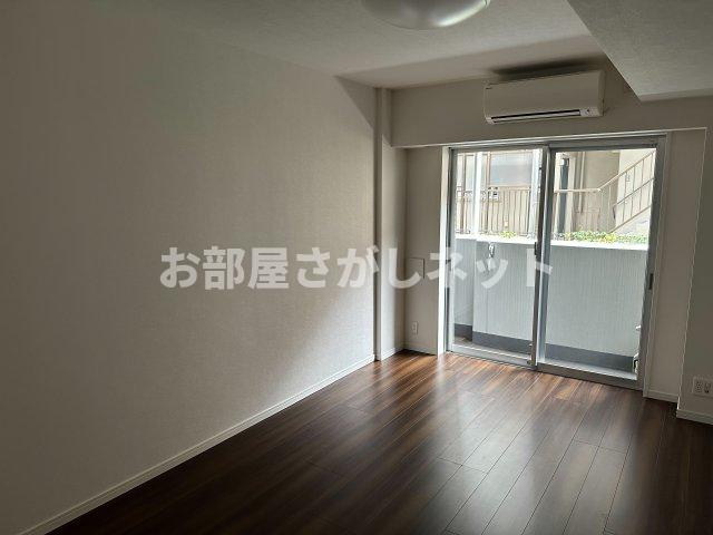 AXAS西新宿【おとり物件なし】#学生・社会人にオススメ！初期費用分割払いOK！の居間・リビング