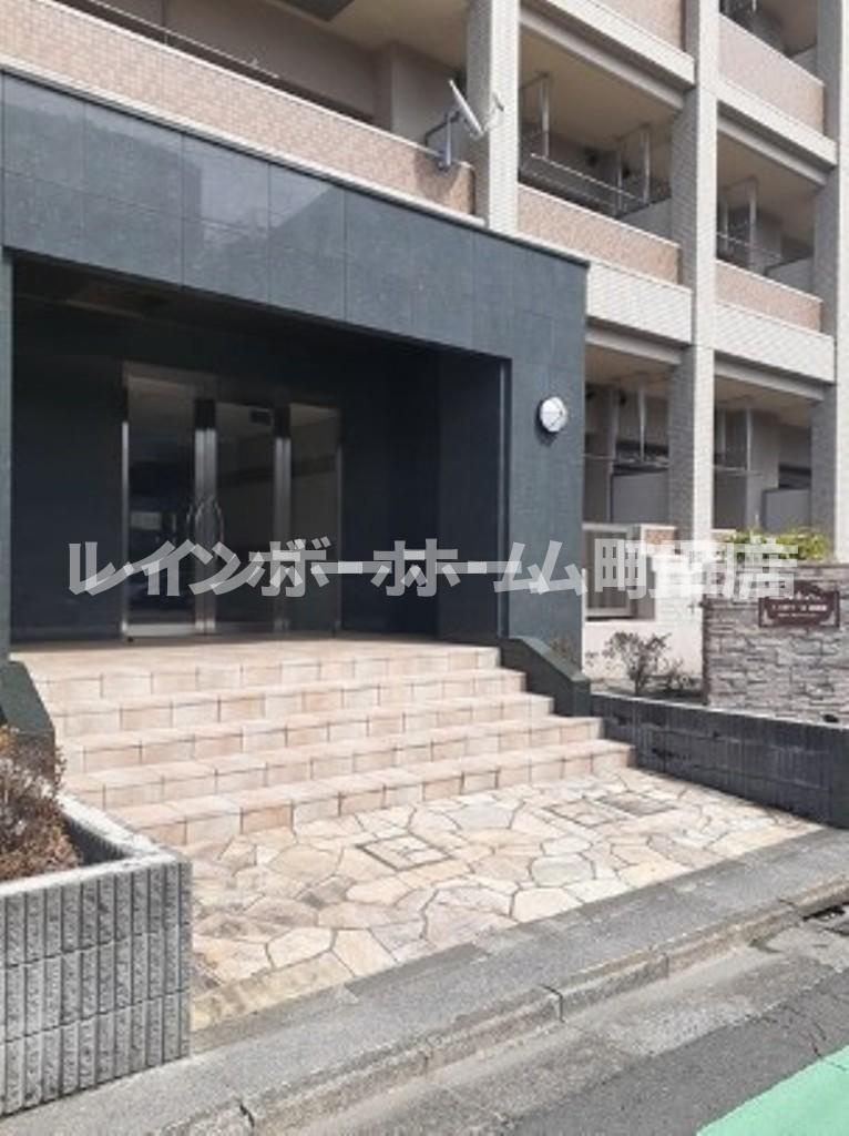 エスポワール南林間※初期費用分割あと払いサービス利用可能物件のエントランス