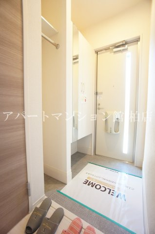 フェリス酒井根　Ⅰ の玄関
