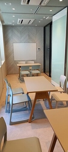 プラウドタワー岡山のその他|２階ミーティングルーム　※2026年8月撮影