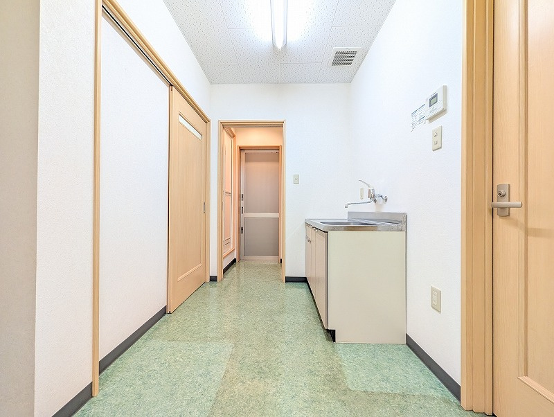 ２４０ＢＬＤＧ.（ニシオビル）のロビー