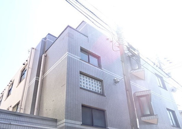 杉並区南荻窪４丁目の賃貸マンションの外観