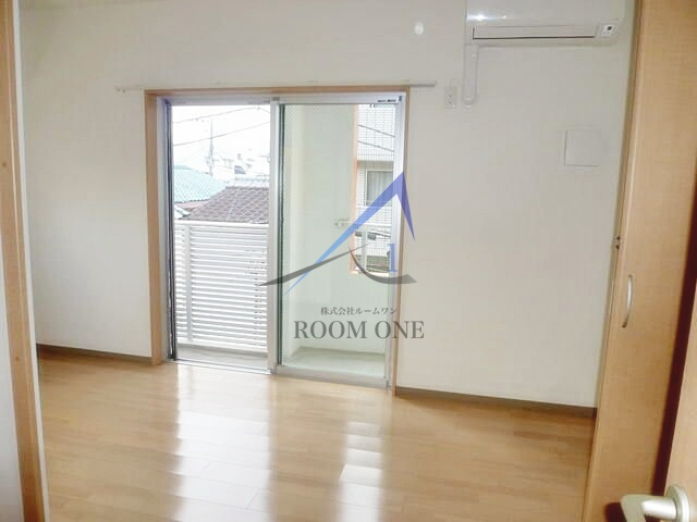 レジデンスみそのの居間・リビング|洋室のお部屋です。