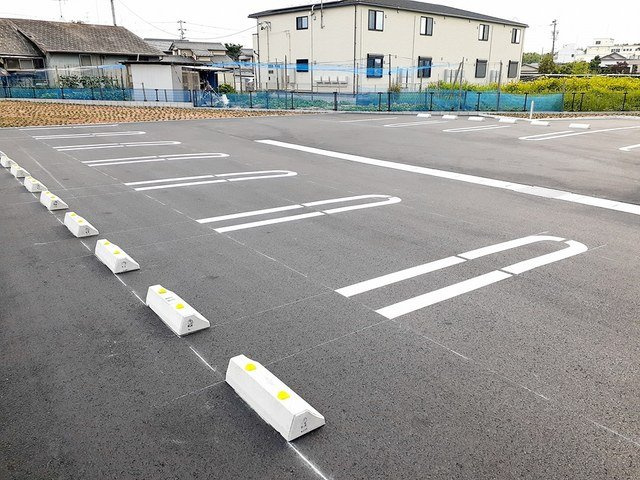 ナチュラル　カーサ　Ⅱの駐車場