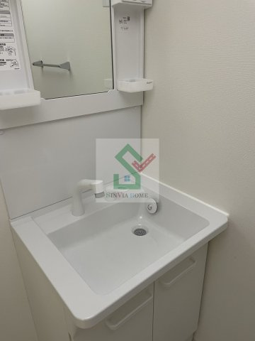 フェリーチェ榎町の独立洗面台
