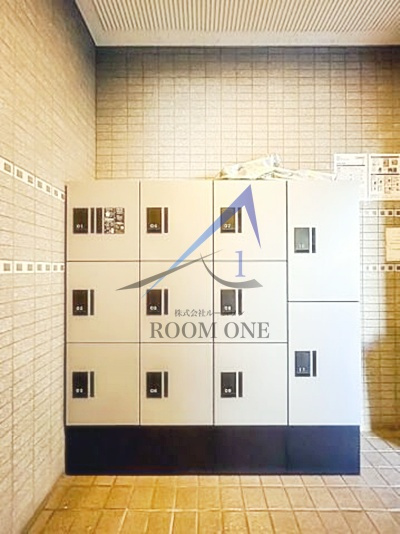 ライオンズマンション西新井本町第２のその他共用部分|宅配ボックスです。