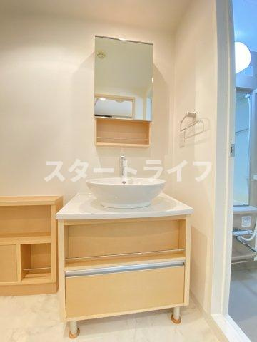 大阪市淀川区西中島２丁目の賃貸マンションの洗面所