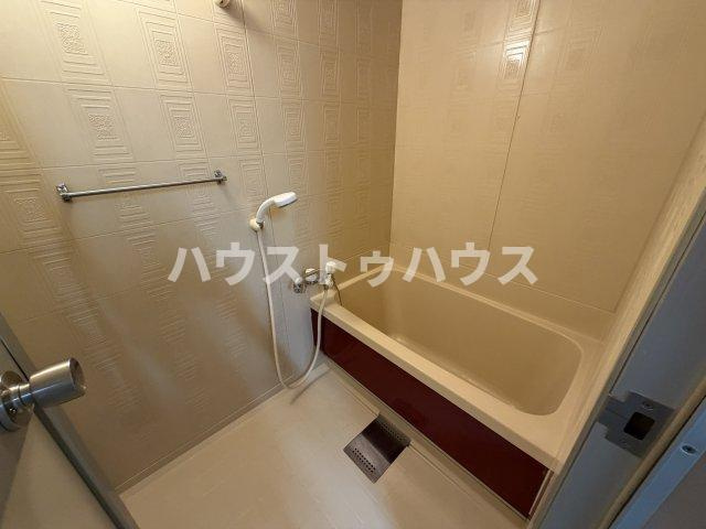 パレットハウスの浴室