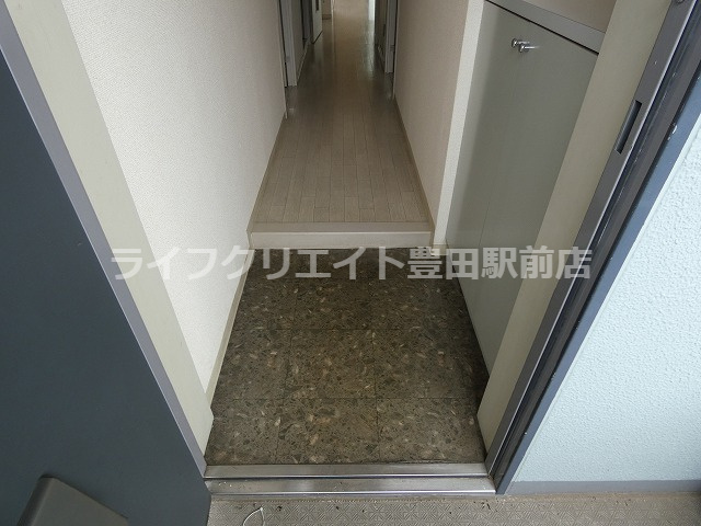 アーサヒルズの玄関