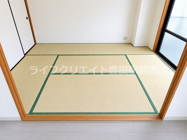 アーサヒルズのその他