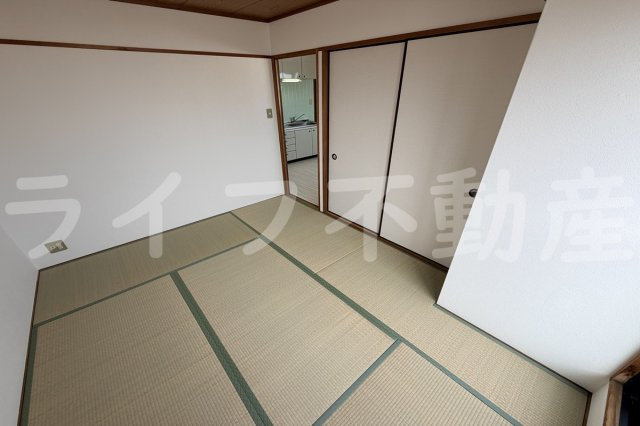 エンゼルハイツ喜里川の和室|和室、ちょっとしたくつろぎスペースにいかがでしょうか