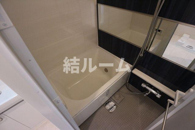 台東区根岸２丁目の賃貸マンションの浴室