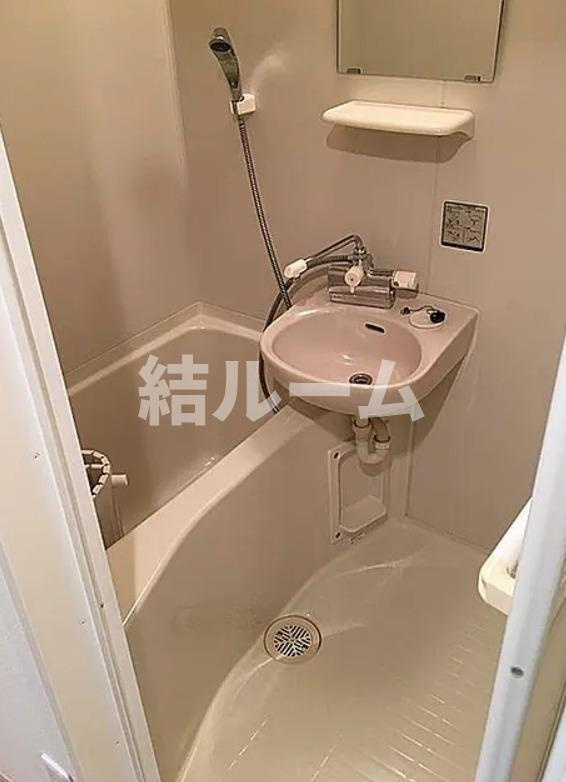 荒川区東日暮里６丁目の賃貸マンションの浴室