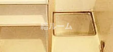 荒川区東日暮里６丁目の賃貸マンションの収納