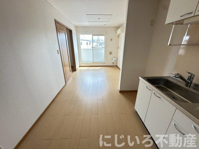 レモングラスBの内装