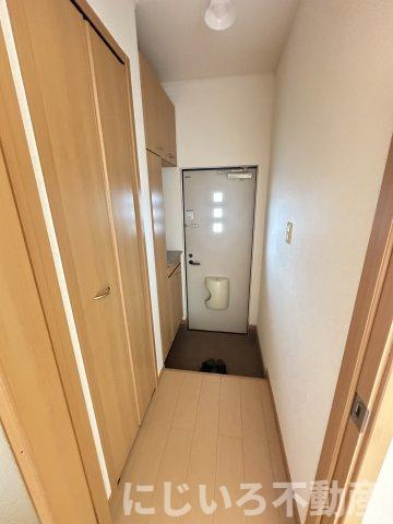 レモングラスAの玄関