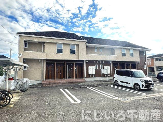 ジュネスB