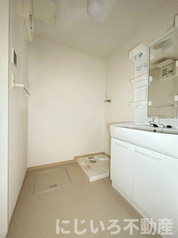 ジュネスBの洗面所