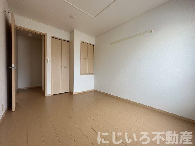 ジュネスBの居間・リビング