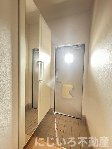 サニープレイスBの玄関