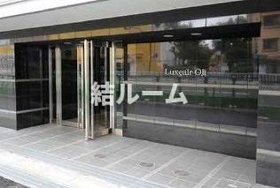 北区堀船２丁目の賃貸マンションのエントランス