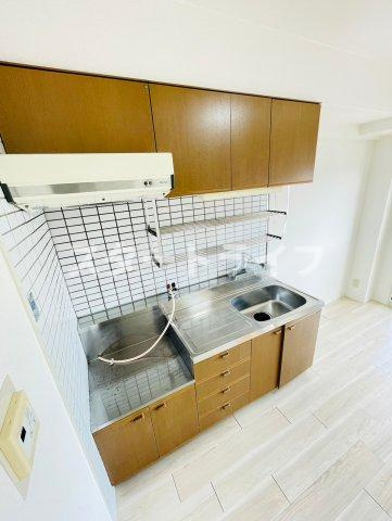 大阪市淀川区木川東２丁目の賃貸マンションのキッチン