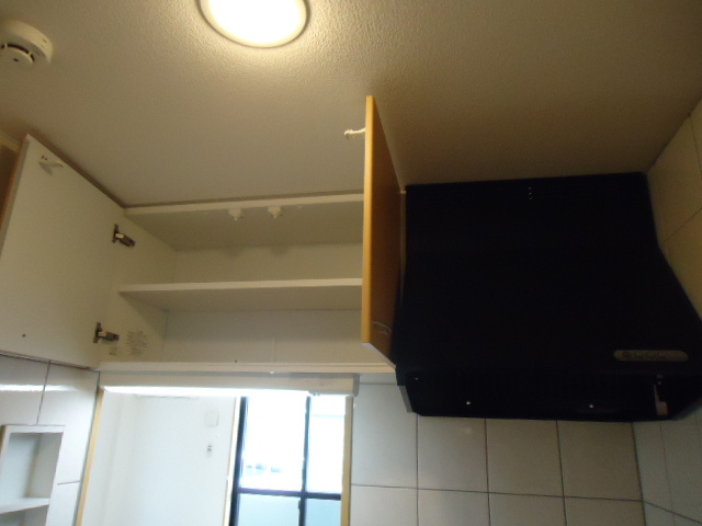 アクアライフ エムズのその他|吊戸棚