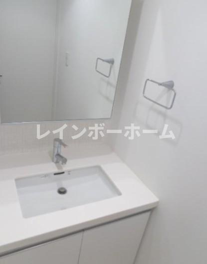ロイズスクエア東陽町の独立洗面台