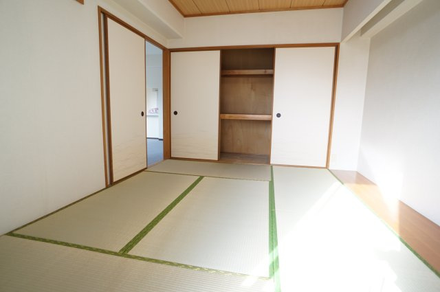 ユニベール宝塚の収納
