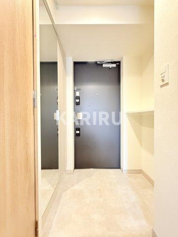 プレリス大阪今里サヴィアの玄関