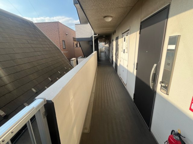 B-CITY APARTMNT TOKYO SOUTHのバルコニー