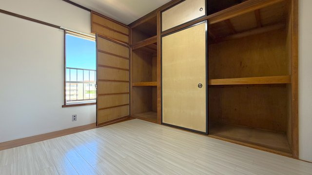 大岡団地N12の収納
