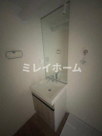 ハーモニーグラシア蒲田の洗面所|同建物内、別のお部屋の参考写真になります。