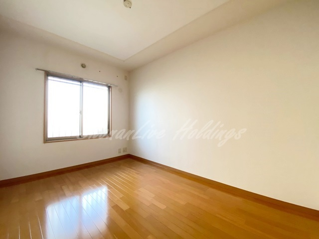 ソレイユの寝室|落ち着いて過ごせるお部屋です♪