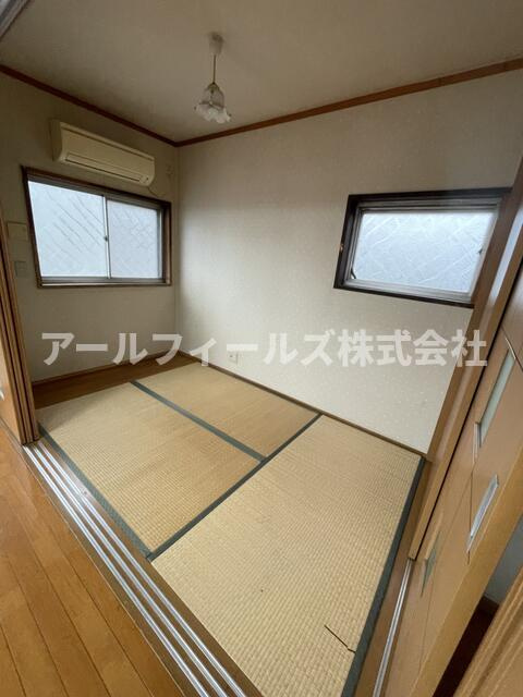 五香貸住居の和室