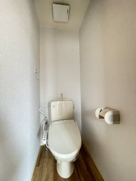 ビートルタウン アルル街E棟のトイレ