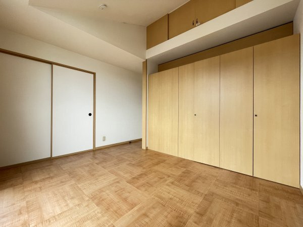 ビートルタウン アルル街E棟の内装