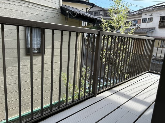 川奈　高台に建つ4DK　500万円のバルコニー|お洗濯にも便利なバルコニー付き