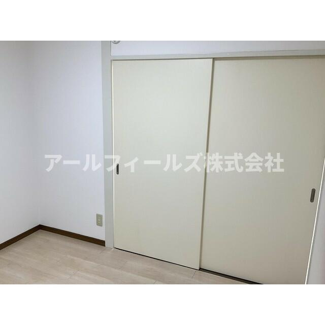 川島ビルの収納