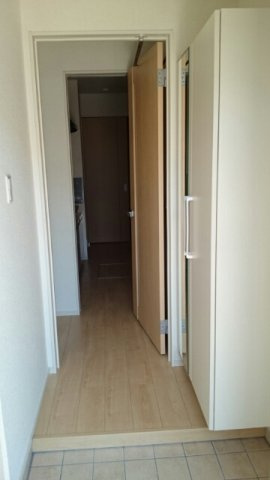 ゴールド　マムの玄関