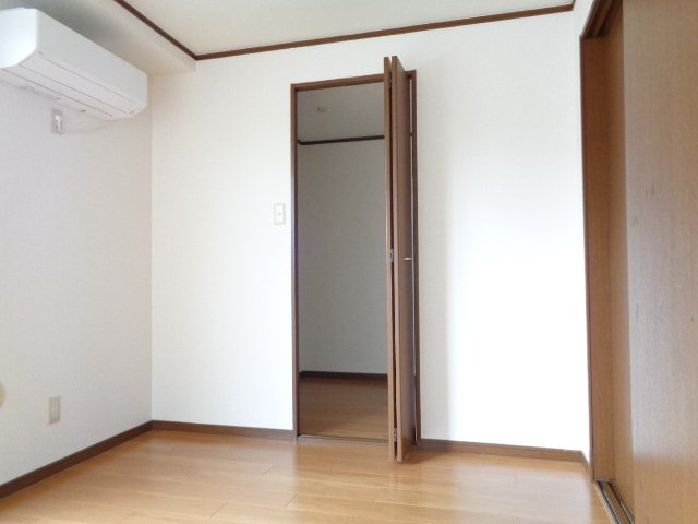 エステート川島　Ｂの収納
