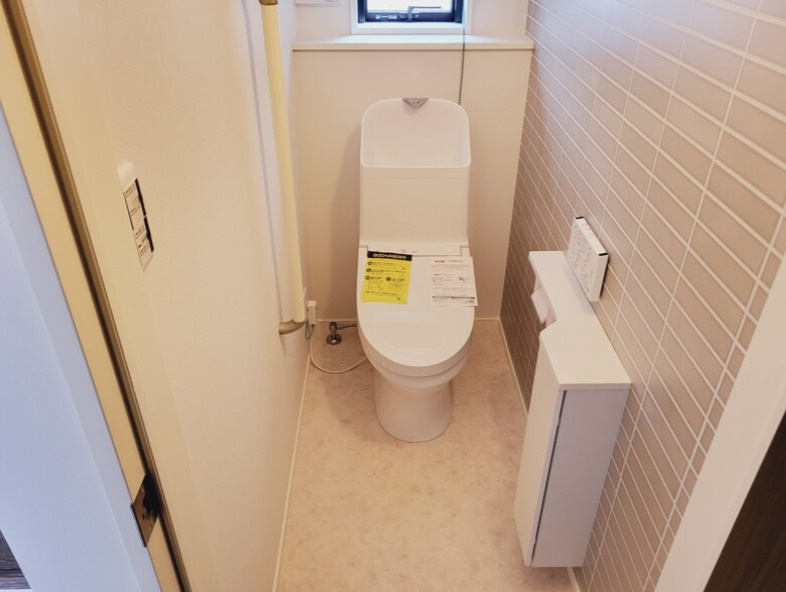 菊池郡大津町大字引水の一戸建てのトイレ|コンパクトで使いやすいトイレです