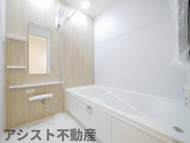サンコート 飯塚市伊岐須の浴室|ゆったり過ごせるお風呂です