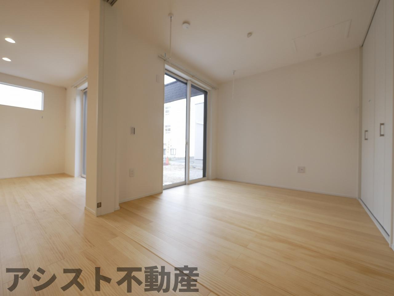 サンコート 飯塚市伊岐須の居間・リビング|使いやすいリビングです