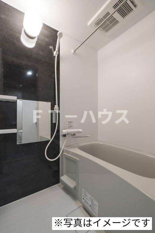 robot home 原木中山(ロボットホームバラキナカヤマ)の浴室