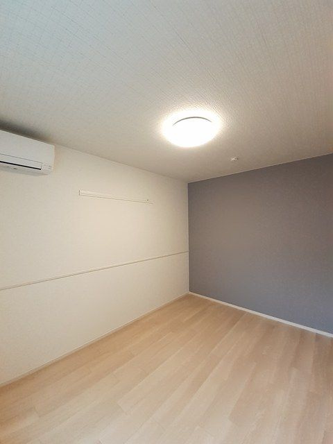 マ　カシェットの寝室